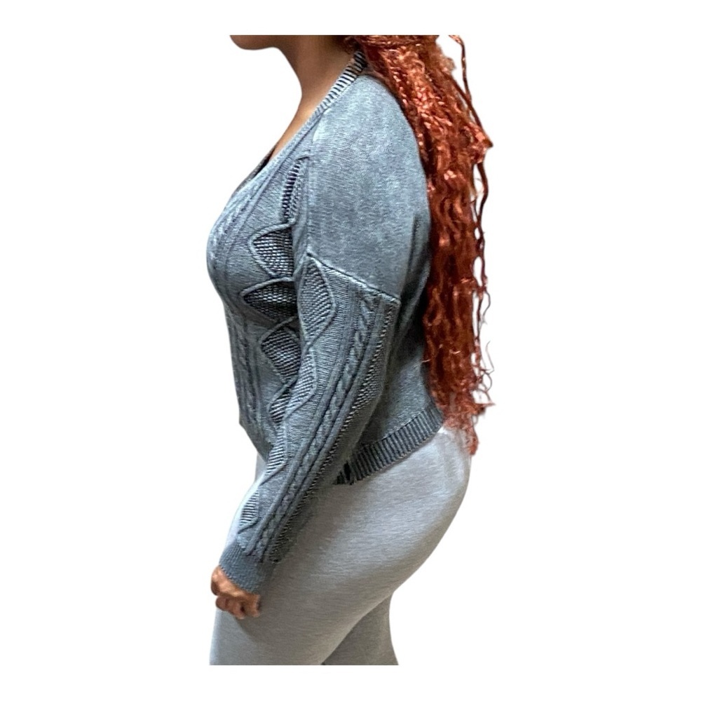 No Boundaries Gray Cable Knit Women's Sweater Size M (7/9) - Picture 2 of 3